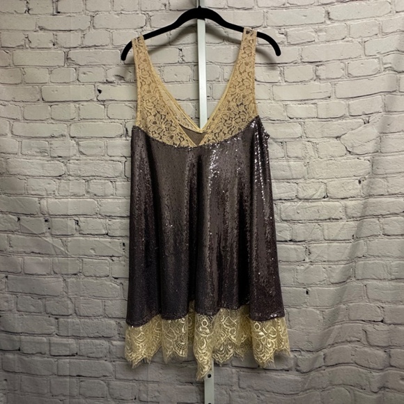 INTIMATELY - FREE PEOPLE - Sequin and Lace Slip Dress - Picture 3 of 6